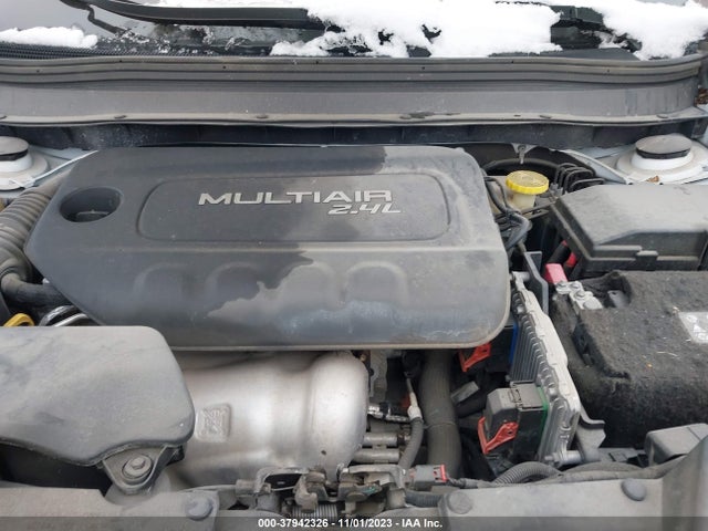 1C4PJMABXHW557509 Jeep Cherokee Altitude 4x4
