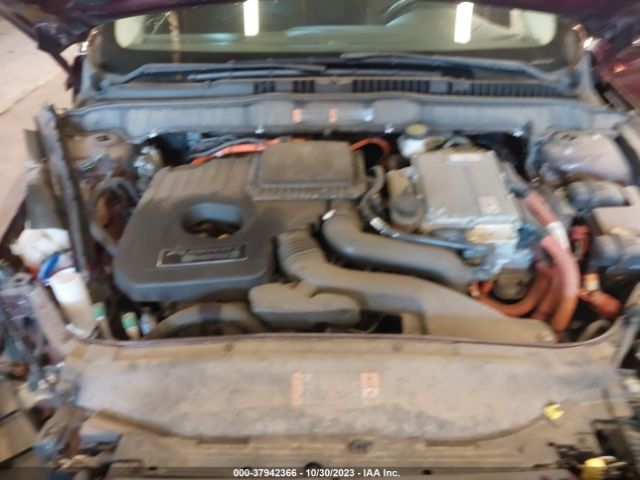 3FA6P0PU2HR122052 Ford Fusion Energi Se