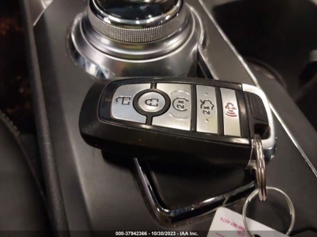 3FA6P0PU2HR122052 Ford Fusion Energi Se