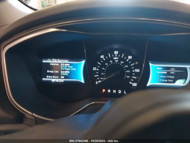 3FA6P0PU2HR122052 Ford Fusion Energi Se
