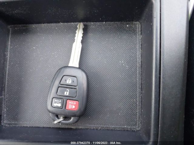 4T1BF1FK0GU265828 Toyota Camry Xle/se/le/xse