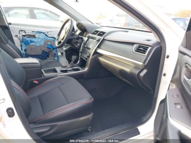 4T1BF1FK0GU265828 Toyota Camry Xle/se/le/xse