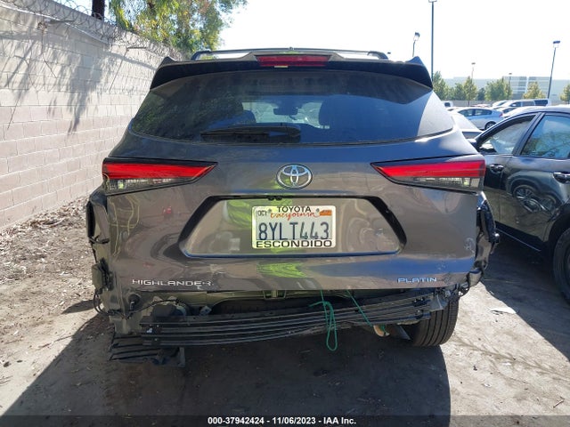 Toyota Highlander Platinum 2021 5TDFZRAHXMS085134 Image 17