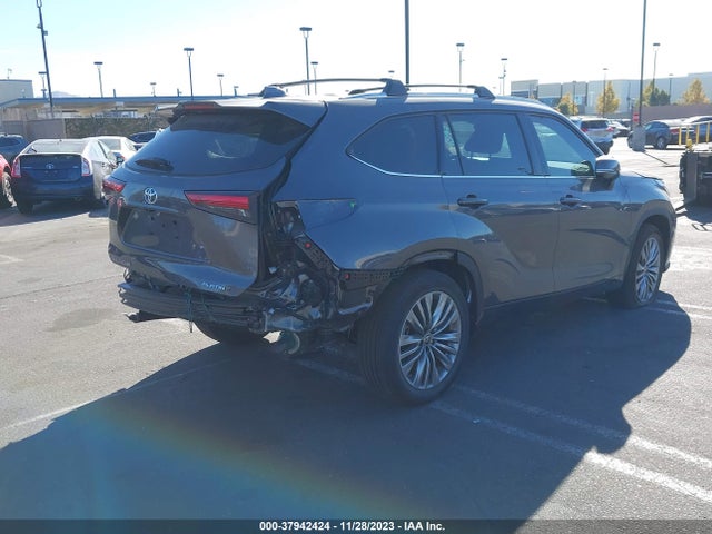 Toyota Highlander Platinum 2021 5TDFZRAHXMS085134 Image 4