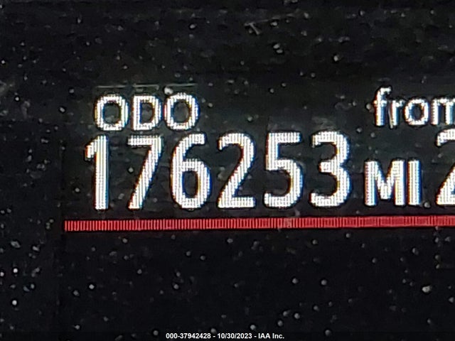 Toyota Prius C One/three/two/four 2014 JTDKDTB37E1060980 Image 16