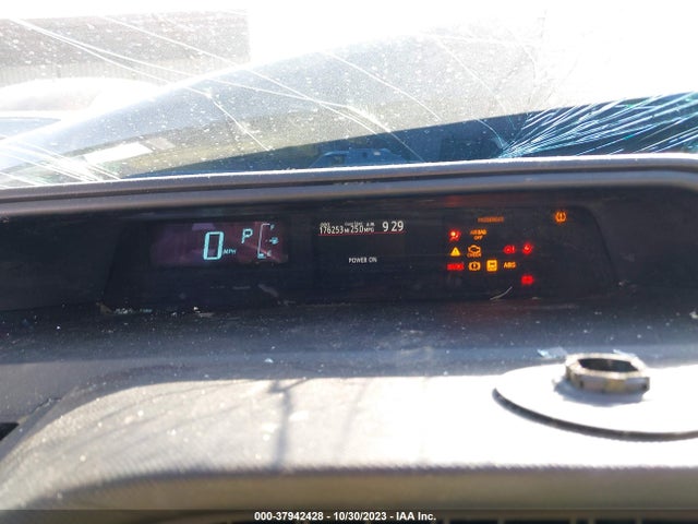 Toyota Prius C One/three/two/four 2014 JTDKDTB37E1060980 Image 7