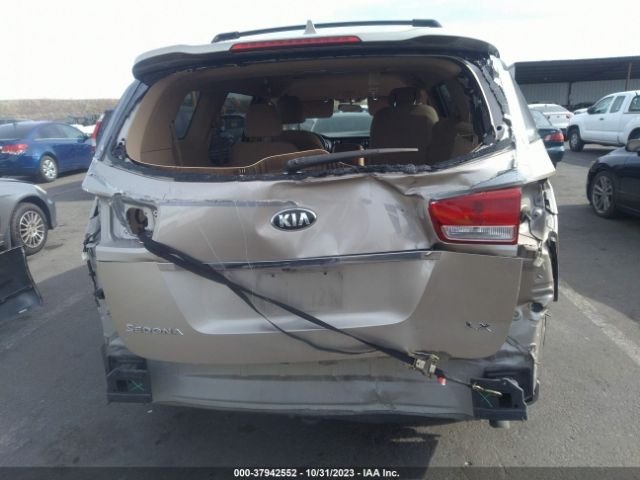 KNDMB5C15G6187210 KIA SEDONA LX