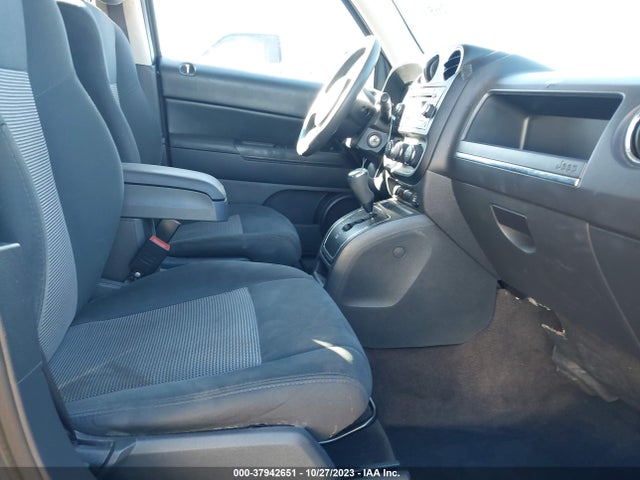1C4NJPBA9FD178959 Jeep Patriot Altitude Edition