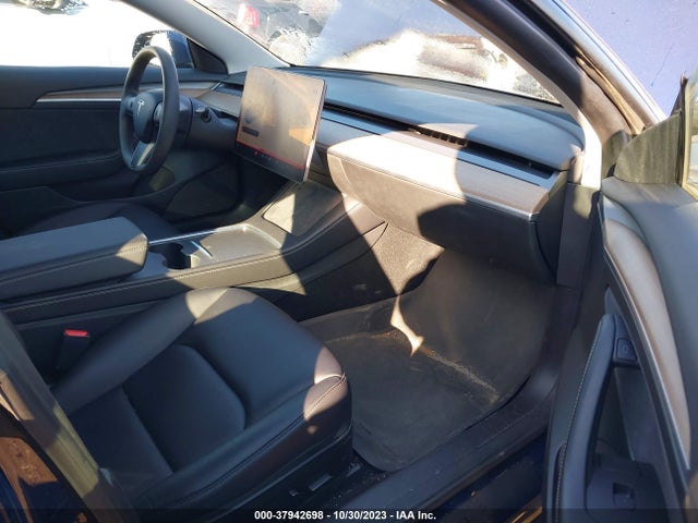 Tesla Model 3 Long Range 2022 5YJ3E1EB9NF200818 Image 5
