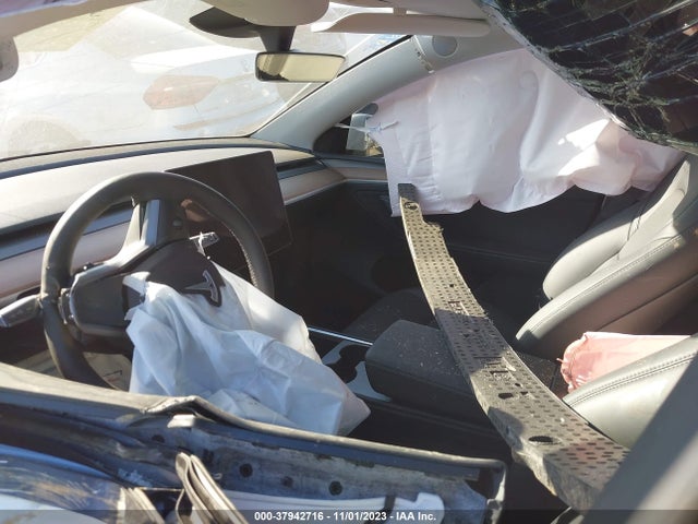 2023 TESLA MODEL Y 7SAYGDEE4PA146892 Photo 4