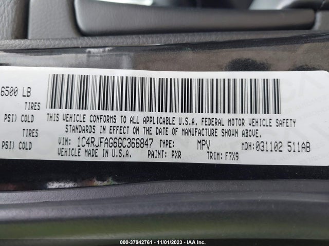 1C4RJFAG6GC366847 Jeep Grand Cherokee Laredo