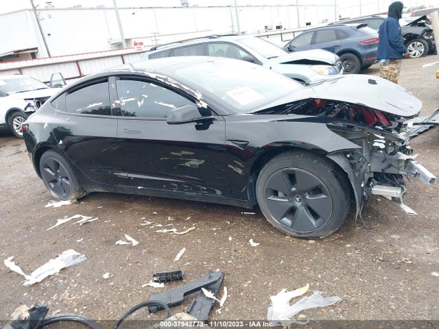 2022 TESLA MODEL 3 REAR-WHEEL DRIVE VIN: 5YJ3E1EA3NF102004