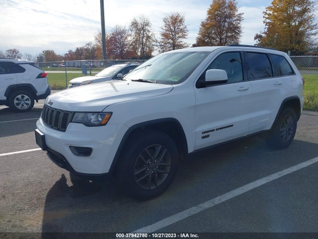 1C4RJFAG8GC417670 Jeep Grand Cherokee 75th Anniversary