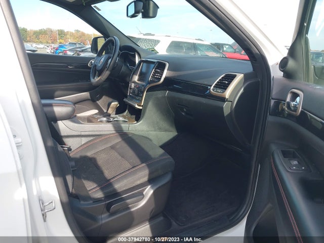1C4RJFAG8GC417670 Jeep Grand Cherokee 75th Anniversary