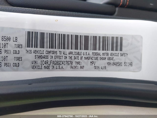 1C4RJFAG8GC417670 Jeep Grand Cherokee 75th Anniversary