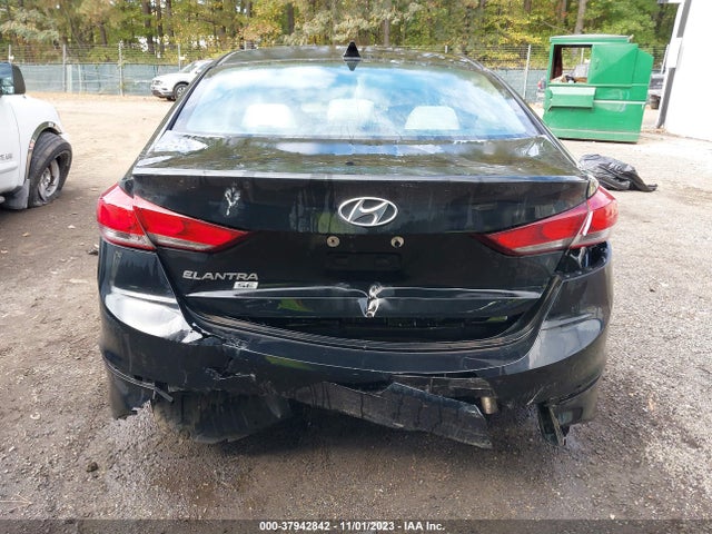 Hyundai ELANTRA SE 2018 5NPD74LFXJH370526 Image 16