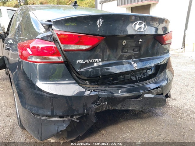 Hyundai ELANTRA SE 2018 5NPD74LFXJH370526 Image 6