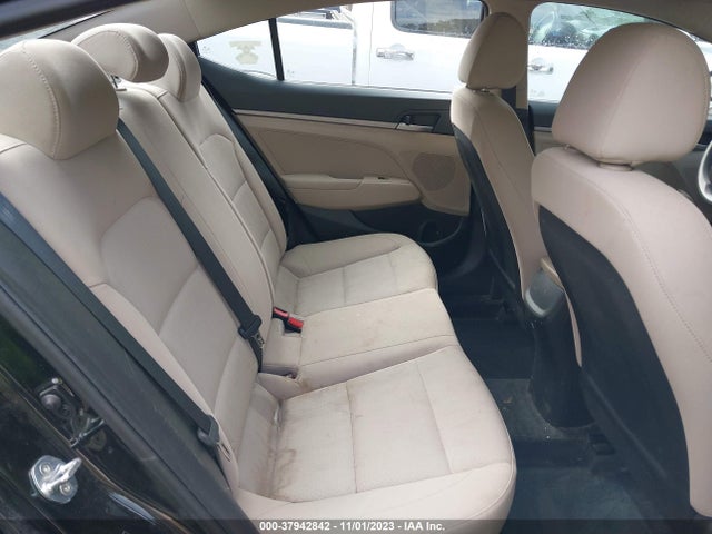 Hyundai ELANTRA SE 2018 5NPD74LFXJH370526 Image 8