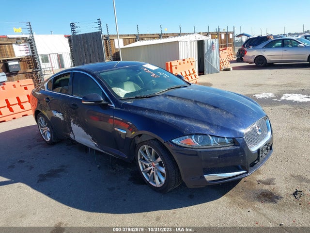 2015 JAGUAR XF SAJWA0FSXFPU60476 Photo 0