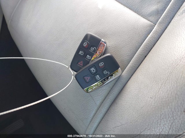 2015 JAGUAR XF SAJWA0FSXFPU60476 Photo 10