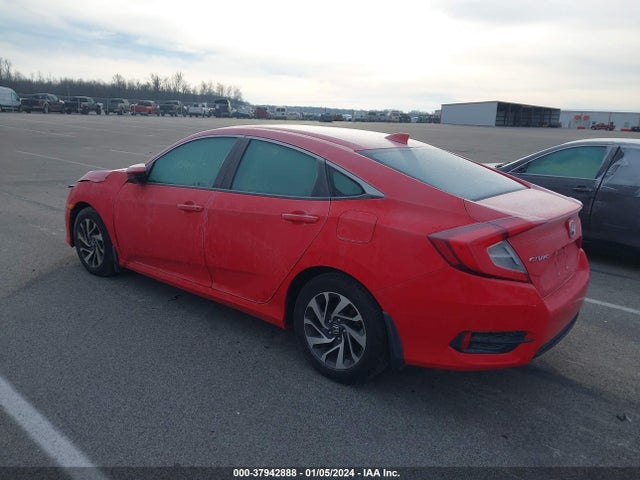 Honda CIVIC EX 2018 2HGFC2F79JH507446 Image 3