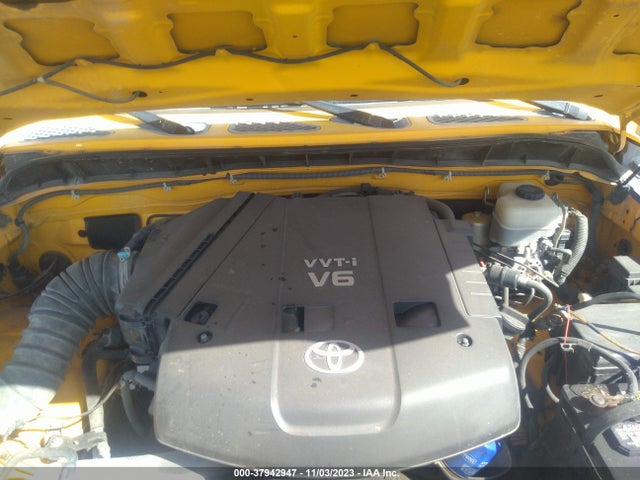 2007 TOYOTA FJ CRUISER VIN: JTEBU11FX70073551