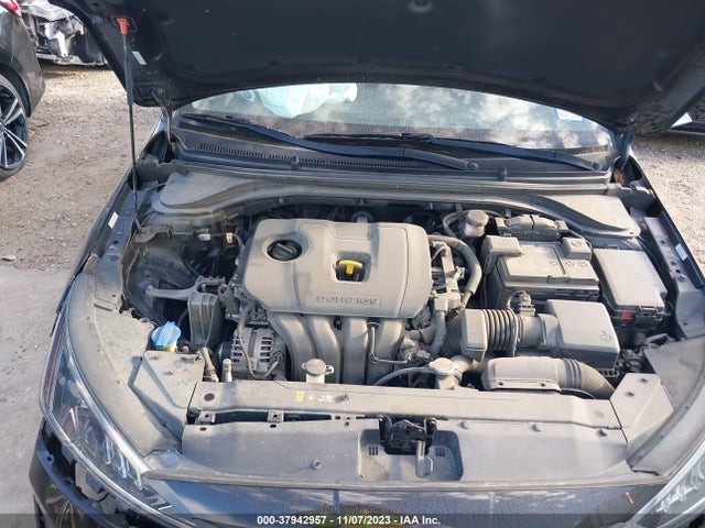 2020 HYUNDAI ELANTRA SEL VIN: KMHD84LF5LU922421