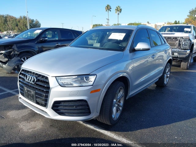 WA1BCCFS6JR027141 Audi Q3 2.0t Sport Premium/2.0t Premium