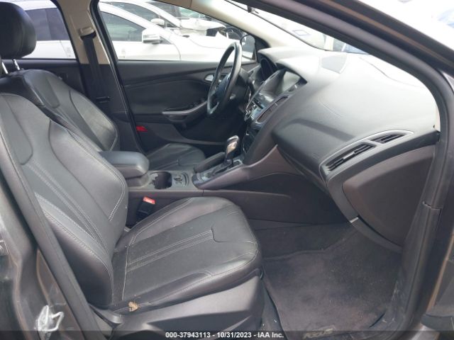 1FADP3J27EL293681 Ford Focus Titanium