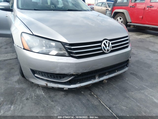 2013 VOLKSWAGEN PASSAT SE VIN: 1VWBP7A35DC007808