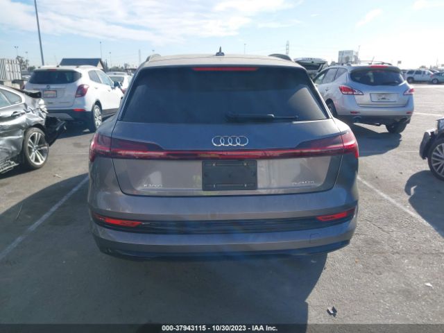 WA1AAAGE0MB007141 Audi E-tron Premium Quattro