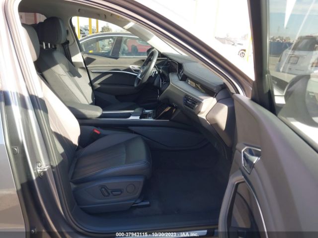 WA1AAAGE0MB007141 Audi E-tron Premium Quattro