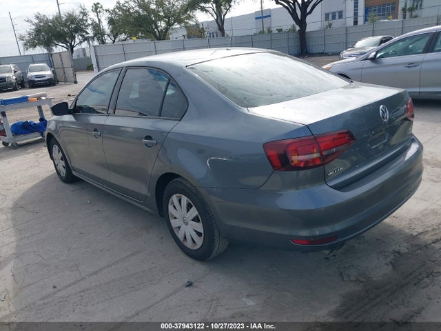 3VW267AJ8GM287860 Volkswagen Jetta 1.4t S
