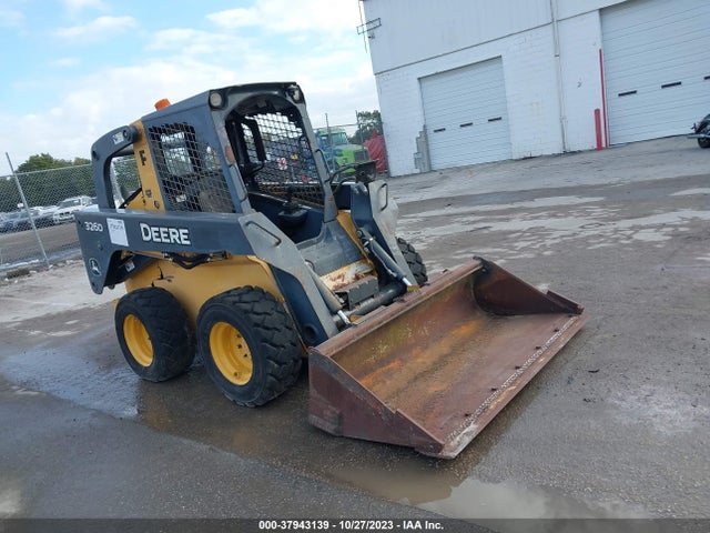 2010 John Deere Other მანქანა იყიდება აუქციონზე, vin: 1T0326DLCA0189596, აუქციონის ნომერი: 37943139