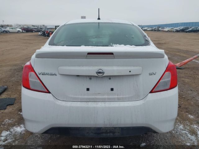 3N1CN7AP4KL813868 Nissan Versa 1.6 Sv