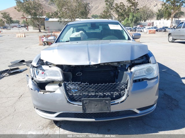 2C3CCAAG1GH206962 Chrysler 300 Limited