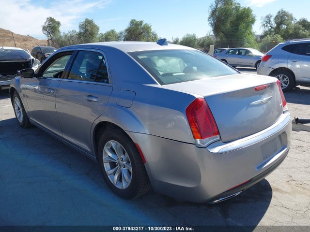 2C3CCAAG1GH206962 Chrysler 300 Limited