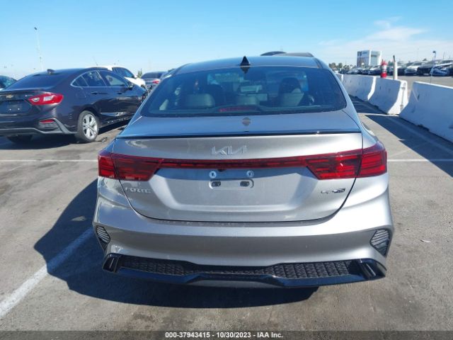 3KPF54AD3PE596579 KIA Forte Gt-line
