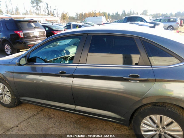 3VWCB7BU8LM076774 Volkswagen Jetta S/se/r-line