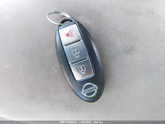 2011 NISSAN LEAF SV VIN: JN1AZ0CP2BT005563