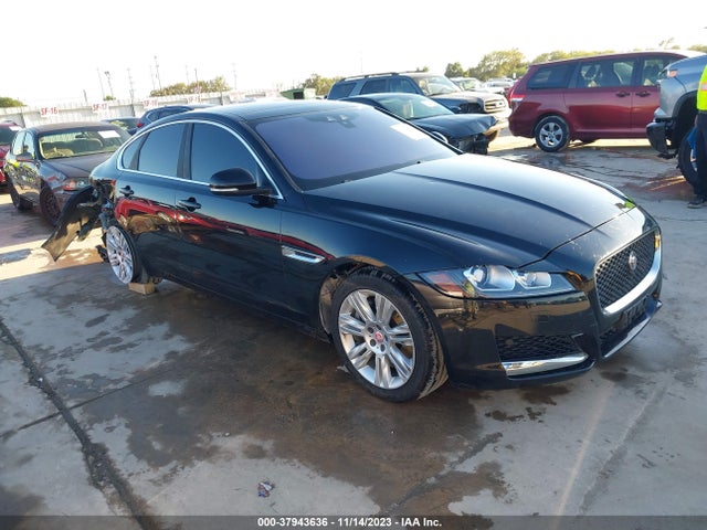 2016 JAGUAR XF SAJBD4BV7GCY16615 Photo 0