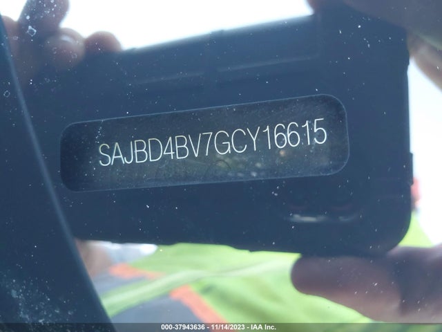2016 JAGUAR XF SAJBD4BV7GCY16615 Photo 8