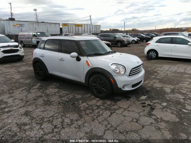 2014 MINI COUNTRYMAN WMWZB3C56EWR37284 Photo 0