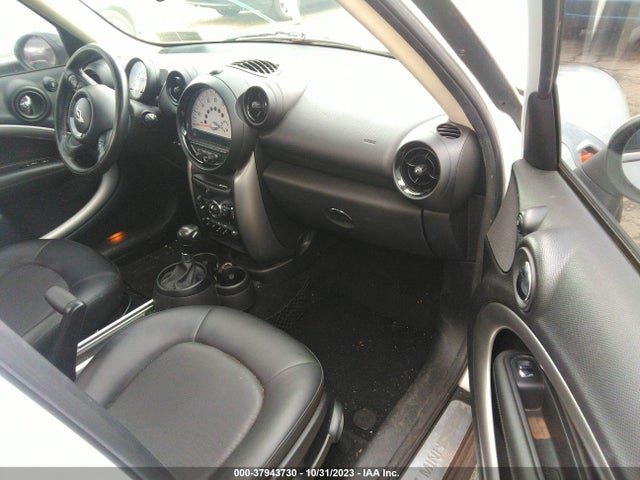 2014 MINI COUNTRYMAN WMWZB3C56EWR37284 Photo 4