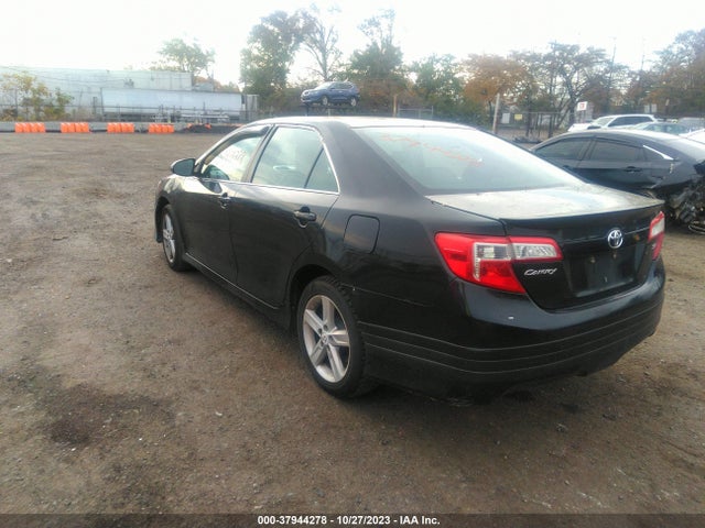 2012 TOYOTA CAMRY SE VIN: 4T1BF1FK7CU049081