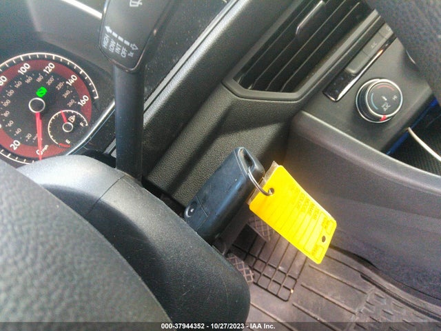 3VWC57BU0KM076063 Volkswagen Jetta 1.4t R-line/1.4t S