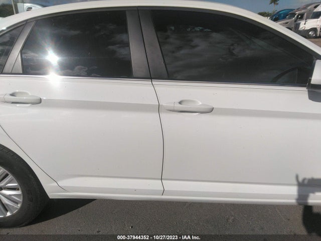 3VWC57BU0KM076063 Volkswagen Jetta 1.4t R-line/1.4t S
