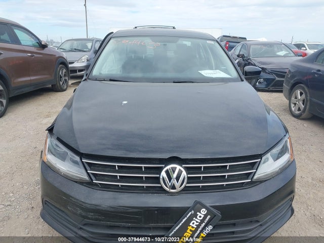 3VW2B7AJ1JM213439 Volkswagen Jetta 1.4t S