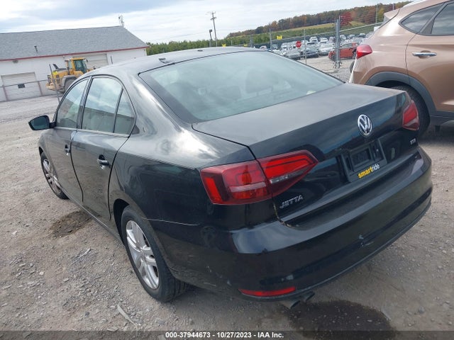 3VW2B7AJ1JM213439 Volkswagen Jetta 1.4t S