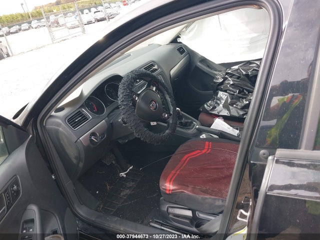 3VW2B7AJ1JM213439 Volkswagen Jetta 1.4t S
